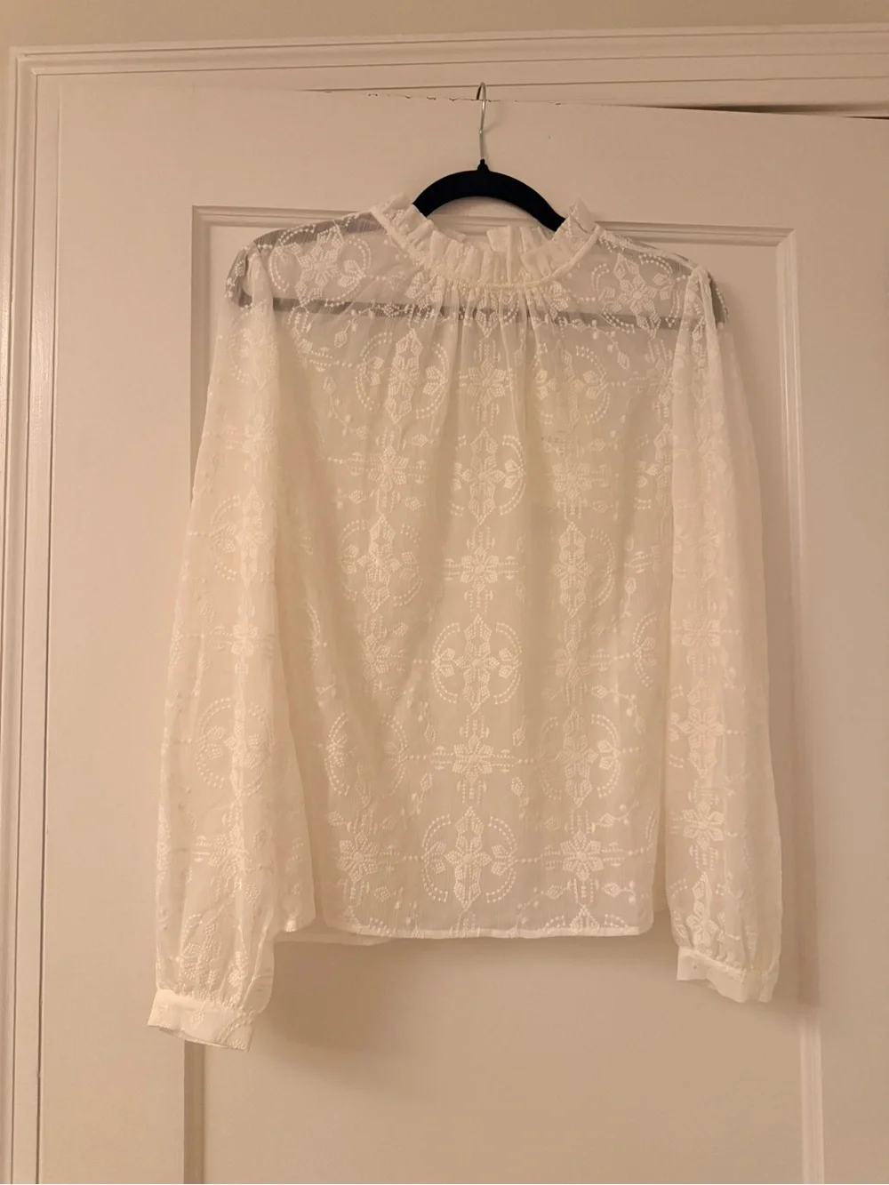 NWT - Sezane Valentine blouse - size 38 or US 6 - Picture 5 of 13